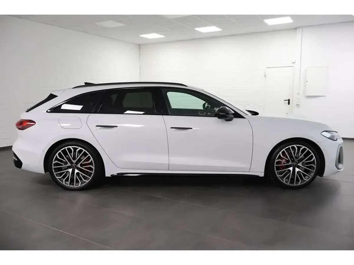 Gebraucht Audi S5 Edition .1 367 PS (269 kW) 2025 Weiß Kombi