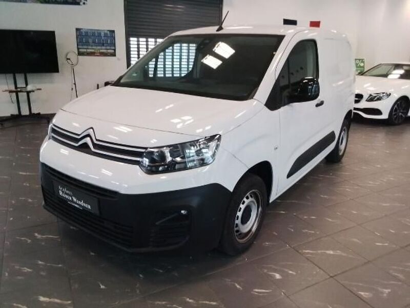Polarweiss Gebraucht 2023 Citroën Berlingo Van / Kleinbus | 21.990 € (Etwas zu teuer) - Bild 1/4
