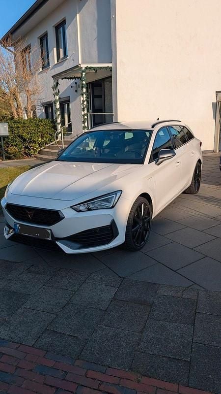 Gebraucht Cupra Leon VZ 245 PS (180 kW) 2021 Weiß Kombi