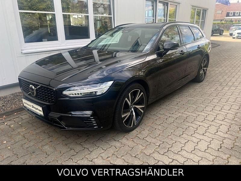 Schwarz Gebraucht 2022 Volvo V90 Plus Kombi | 34.890 € (Guter Preis) - Bild 1/4