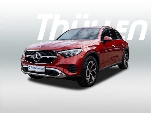 Rot Gebraucht 2023 Mercedes GLC200 SUV | 44.980 € (Fairer Preis) - Bild 1/4