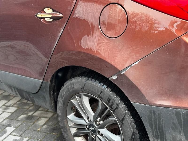 Gebraucht Hyundai ix35 136 PS (100 kW) 2014 Braun SUV