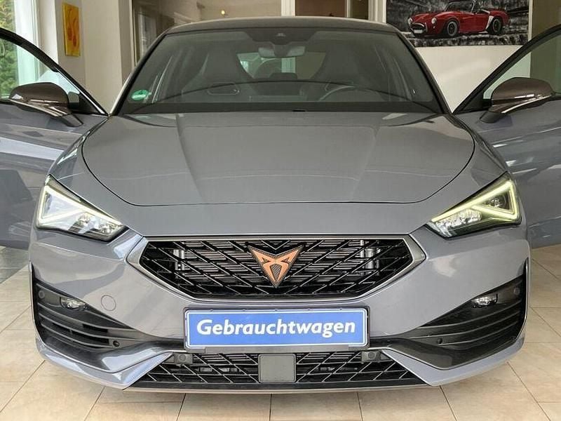 Gebraucht Cupra Leon VZ 310 PS (228 kW) 2022 Graphene grau Limousine