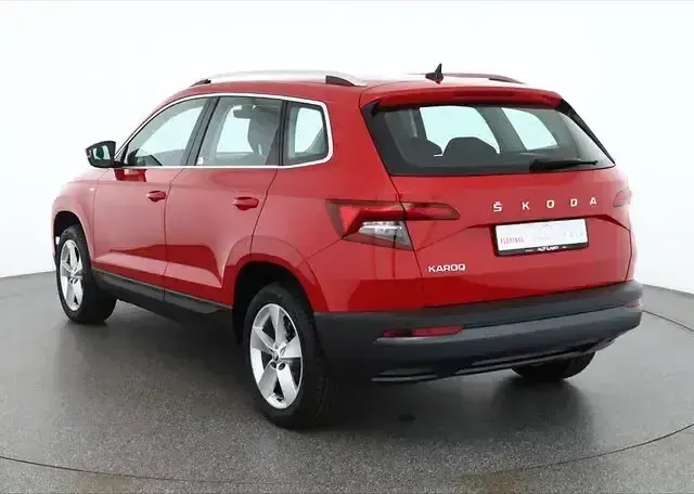 Gebraucht Skoda Karoq 150 PS (110 kW) 2020 Rot SUV