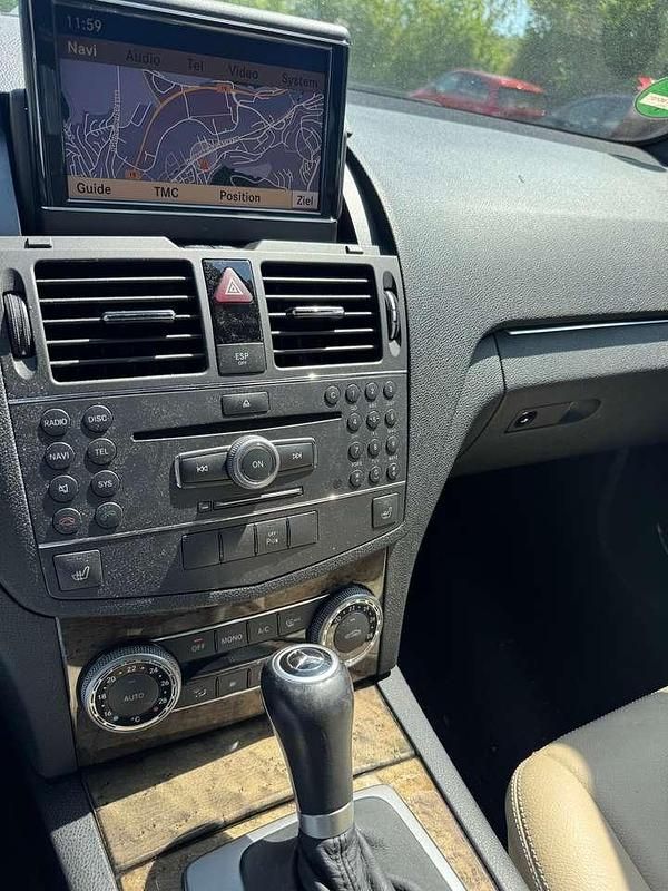 Gebraucht Mercedes C350 272 PS (200 kW) 2007 Obsidianschwarz  metalliclack Limousine