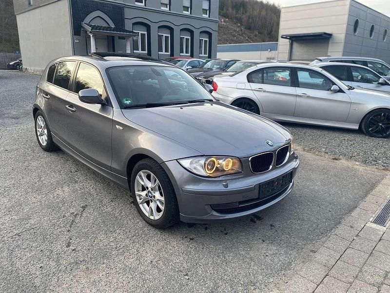Gebraucht BMW 120 177 PS (130 kW) 2011 Spacegrau metallic Kleinwagen