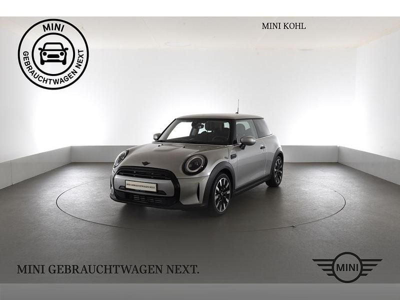 Silber Gebraucht 2023 Mini Cooper Classic Kleinwagen | 26.320 € (Etwas zu teuer) - Bild 1/4