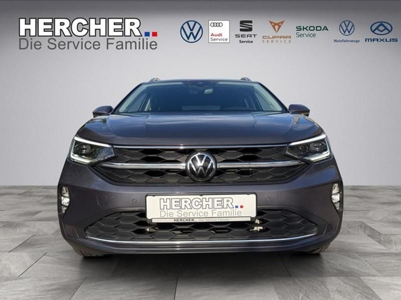 Gebraucht VW Taigo Style 110 PS (80 kW) 2022 Grau SUV