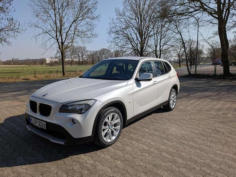 Gebraucht BMW X1 150 PS (110 kW) 2011 Weiß SUV