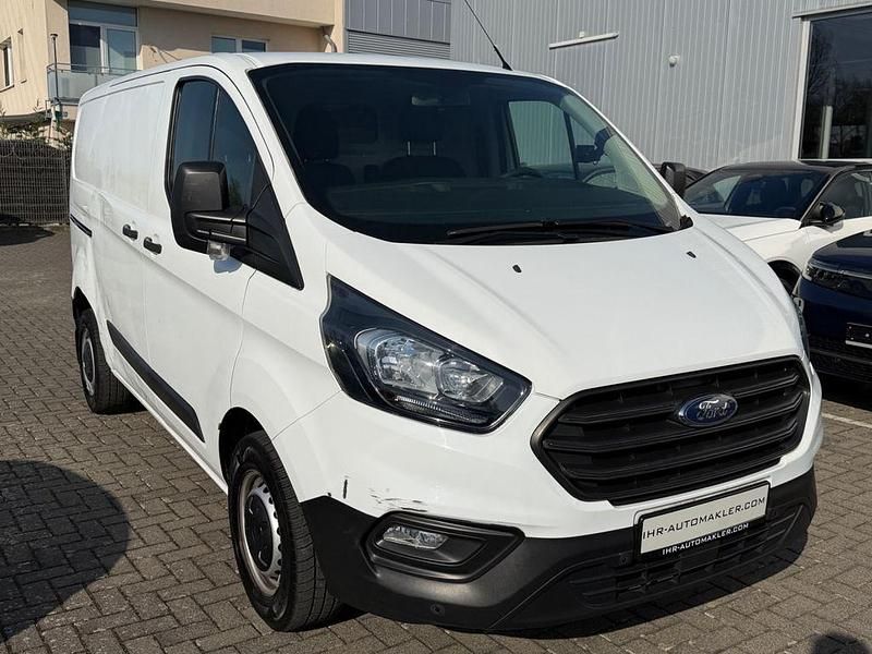 Gebraucht Ford Transit Custom 105 PS (77 kW) 2019 Weiß Van / Kleinbus