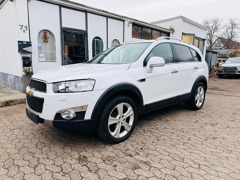 Gebraucht Chevrolet Captiva LTZ 184 PS (135 kW) 2012 Weiß SUV