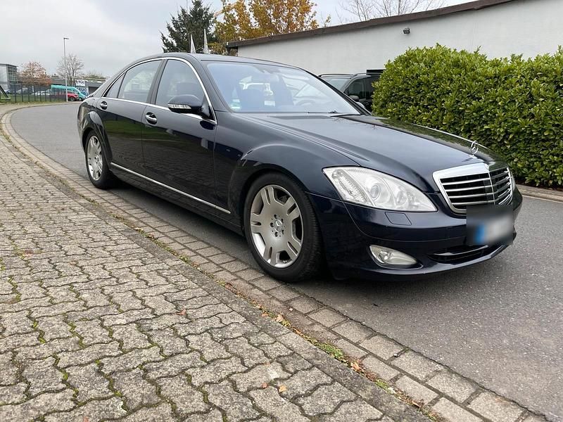 Blau Gebraucht 2006 Mercedes S450 Limousine | 9.500 € - Bild 1/4