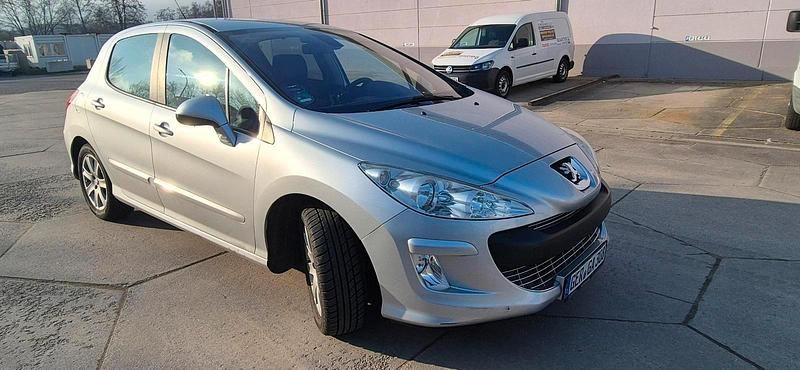 Silber Gebraucht 2008 Peugeot 308 Limousine | 5.400 € (Teuer) - Bild 1/4