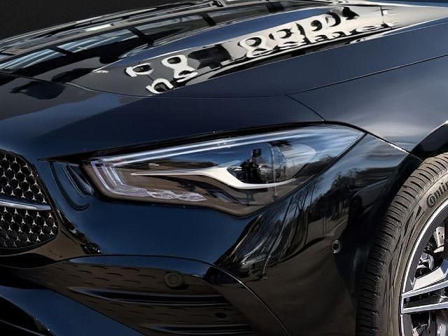 Gebraucht 2024 Mercedes CLA250e Shooting Brake Kombi | 39.200 € - Bild 1/4