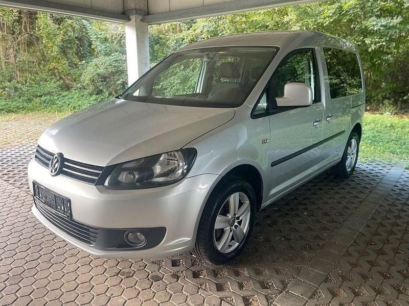 Reflexsilber Gebraucht 2014 VW Caddy Trendline Van / Kleinbus | 7.500 € (Guter Preis) - Bild 1/4