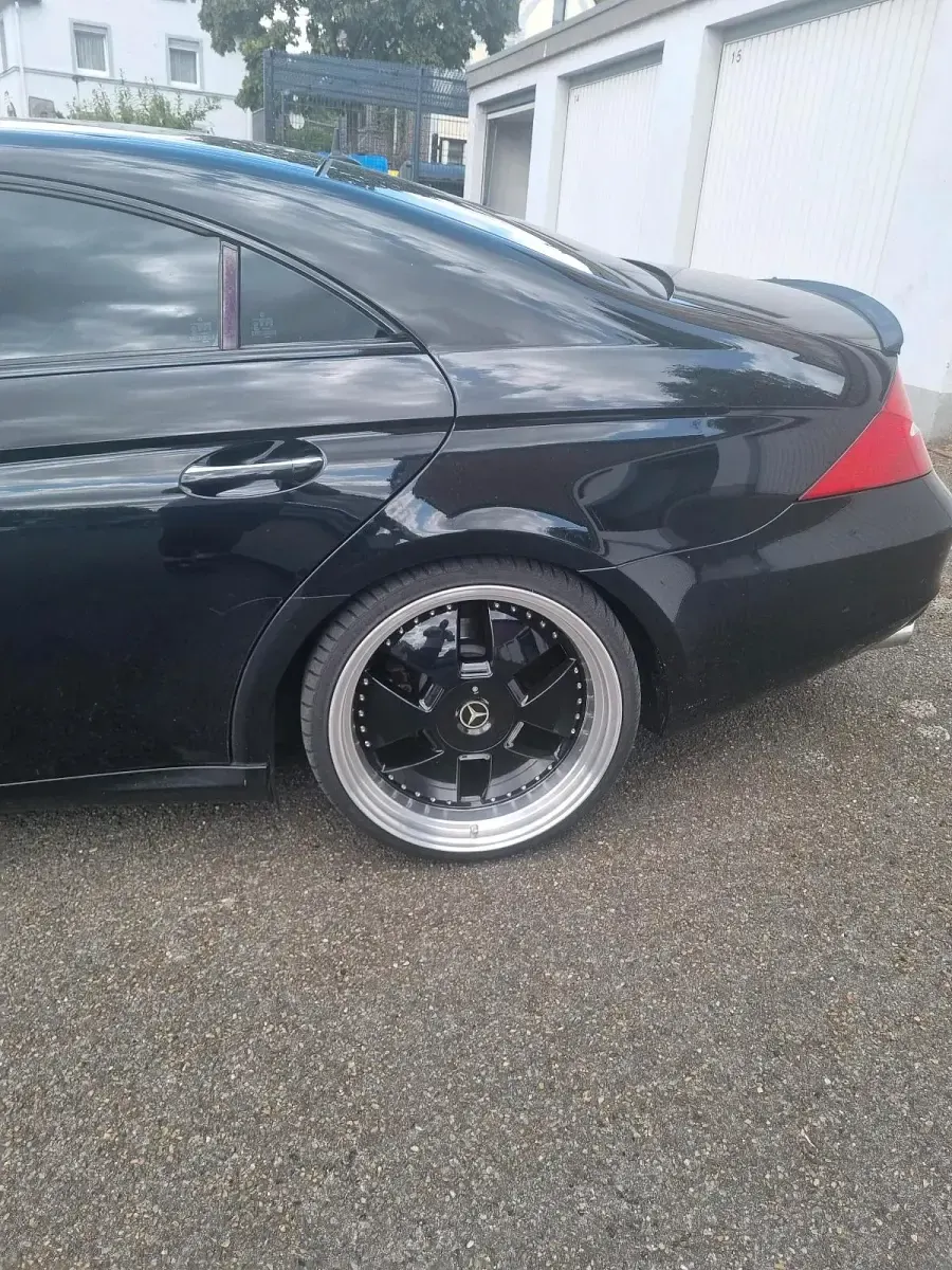 Gebraucht Mercedes CLS350 272 PS (200 kW) 2004 Schwarz Coupé