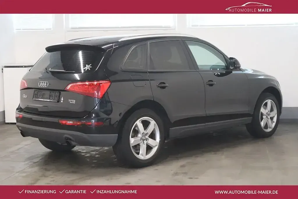 Gebraucht Audi Q5 Sport 179 PS (131 kW) 2010 Schwarz SUV
