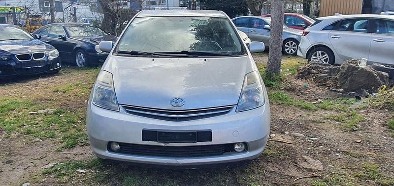 Gebraucht Toyota Prius Sol 111 PS (81 kW) 2006 Grau Kleinwagen