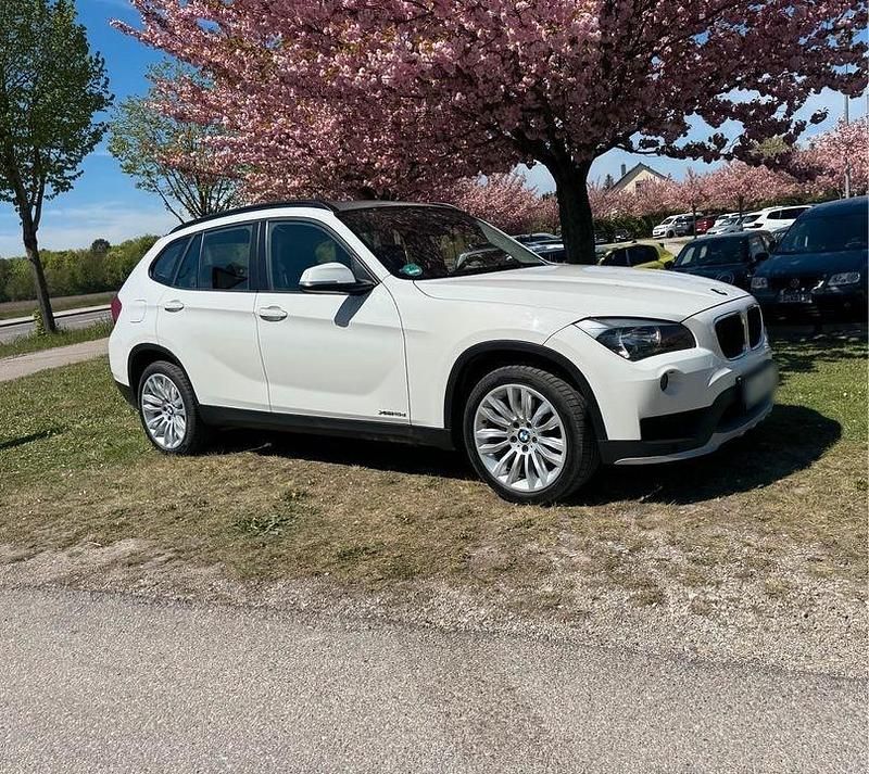 Gebraucht BMW X1 143 PS (105 kW) 2015 Weiß SUV