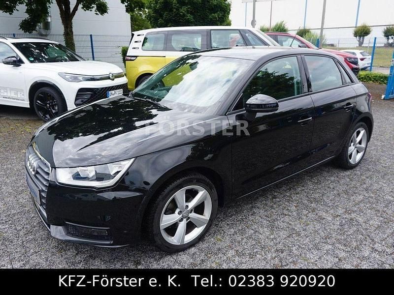 Schwarz Gebraucht 2015 Audi A1 Sportback Design Kleinwagen | 9.980 € (Guter Preis) - Bild 1/4