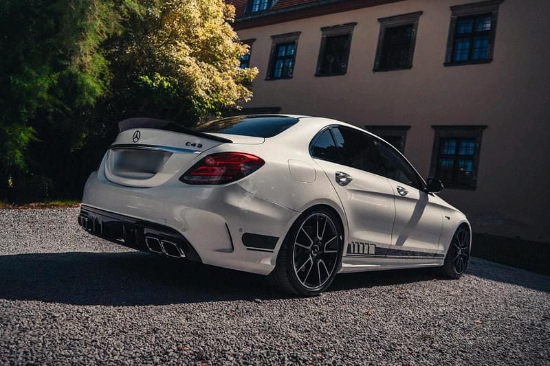 Gebraucht Mercedes C43 AMG AMG 367 PS (269 kW) 2017 Weiß Limousine