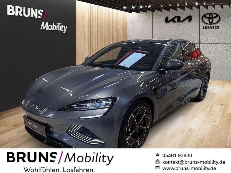 Gebraucht BYD Seal Design 230 kW (313 PS) 2026 Atlantis grey Limousine
