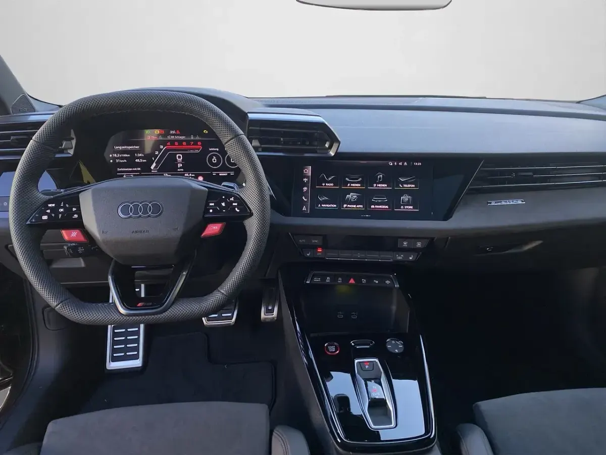 Gebraucht Audi RS3 Sportback Advanced 400 PS (294 kW) 2026 Daytonagrau perleffekt (metallic) Kleinwagen