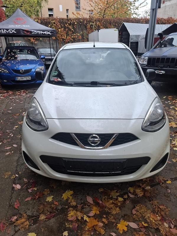 Weiß Gebraucht 2015 Nissan Micra Kleinwagen | 2.650 € (Superpreis) - Bild 1/4