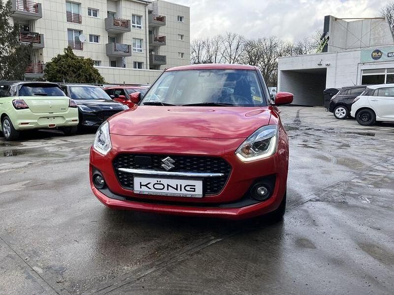 Gebraucht Suzuki Swift Comfort 2023 Rot Kleinwagen