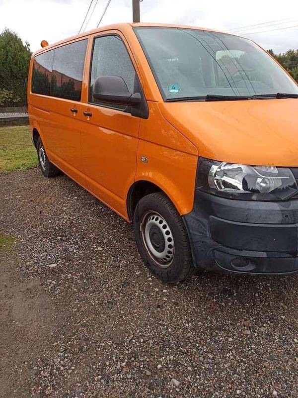 Gebraucht VW T5 Trendline 84 PS (61 kW) 2014 Orange Van