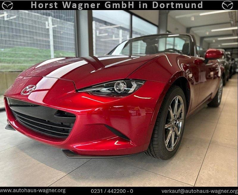 Neu Mazda MX5 Exclusive-Line 132 PS (97 kW) 2025 Soul red crystal m Cabrio