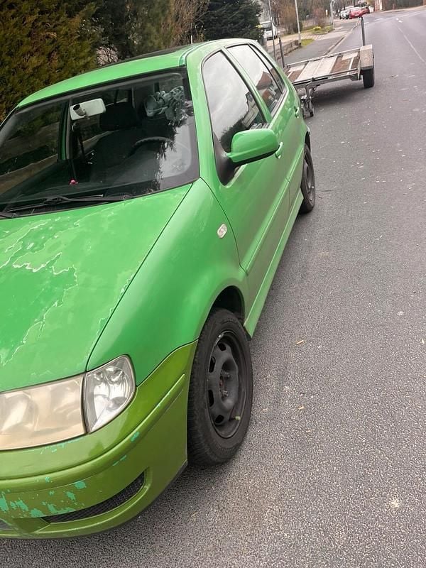 Gebraucht VW Polo 60 PS (44 kW) 2000 Grün Kleinwagen