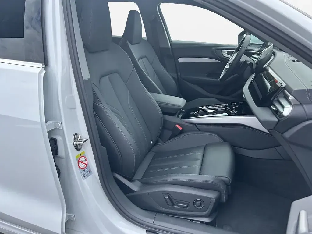 Używany Audi A5 Ambiente 204 KM (150 kW) 2025 Biały Kombi