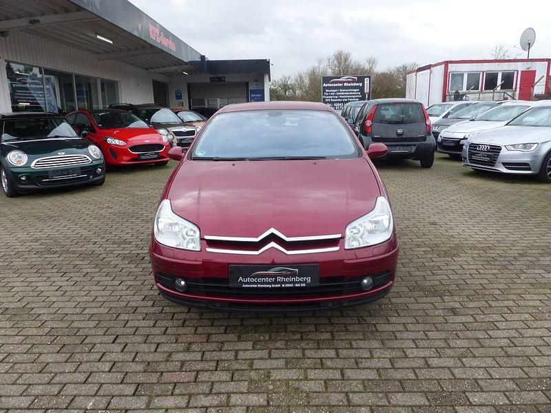 Gebraucht Citroën C5 Tendance 109 PS (80 kW) 2006 Rot Limousine