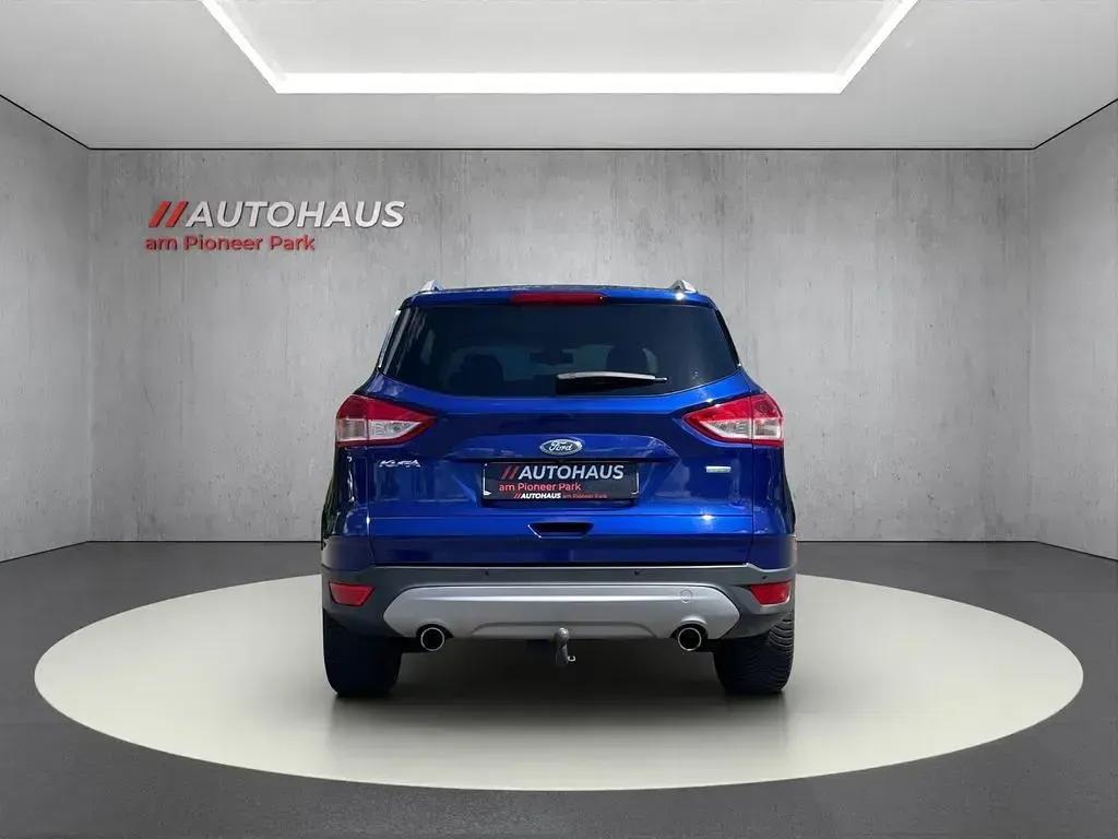 Gebraucht Ford Kuga Titanium 150 PS (110 kW) 2015 Blau SUV