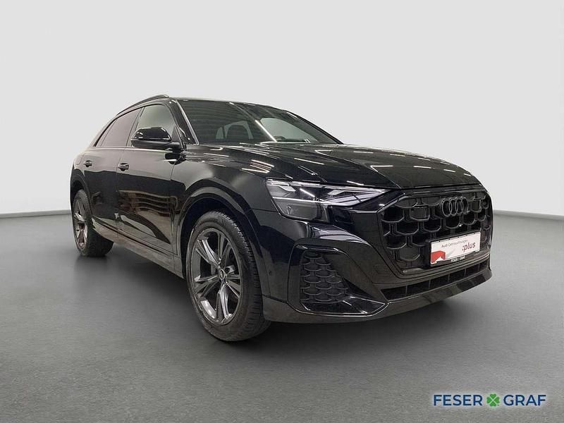 Gebraucht Audi Q8 Ambiente 286 PS (210 kW) 2025 Mythosschwarz metallic SUV