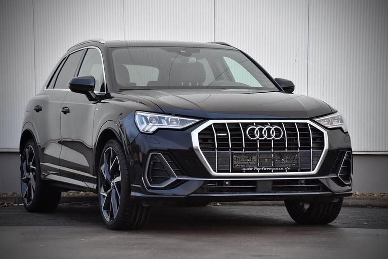 Mythosschwarz metallic Gebraucht 2019 Audi Q3 S-Line SUV | 33.600 € (Fairer Preis) - Bild 1/4