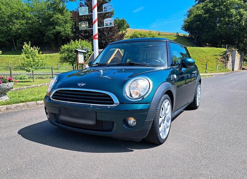 Grün Gebraucht 2008 Mini ONE Kleinwagen | 2.290 € (Guter Preis) - Bild 1/4