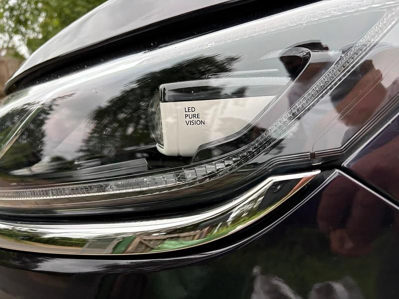 Gebraucht Renault Espace Initiale 200 PS (147 kW) 2016 Violet Van / Kleinbus