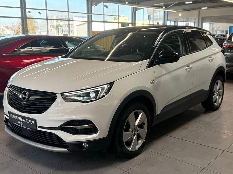 Weiß Gebraucht 2019 Opel Grandland X Innovation SUV | 15.490 € (Fairer Preis) - Bild 1/4