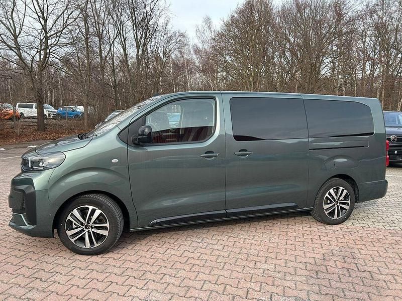 Neu Citroën Spacetourer 179 PS (131 kW) 2026 Grün Van / Kleinbus