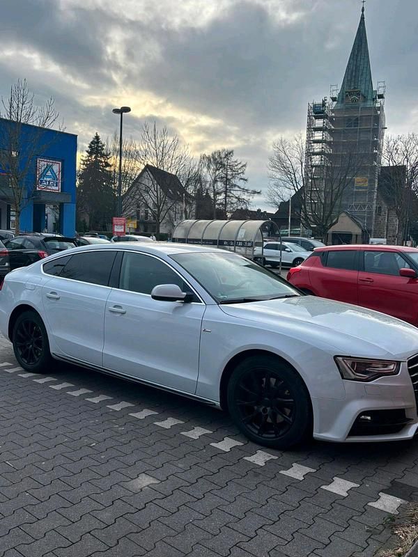 Gebraucht Audi A5 150 PS (110 kW) 2016 Weiß Coupé