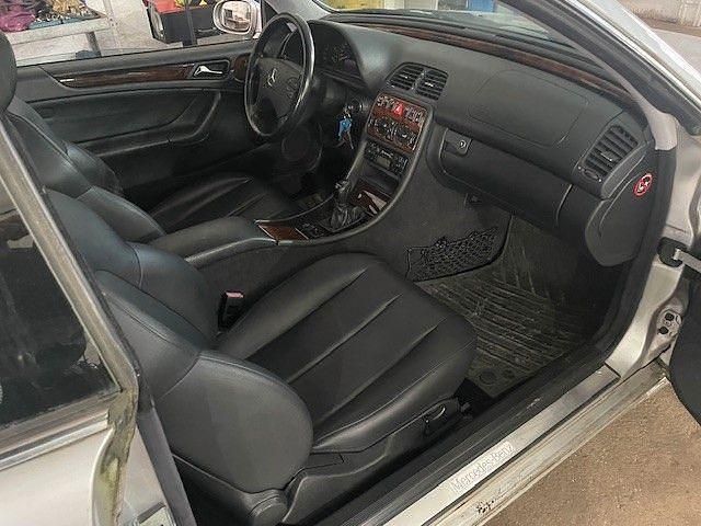 Gebraucht Mercedes CLK200 Elegance 163 PS (119 kW) 2001 Silber Coupé