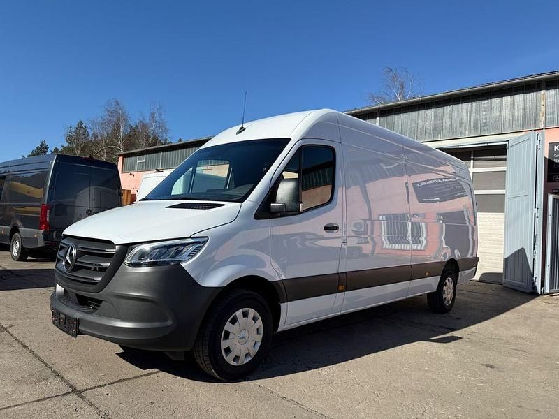 Gebraucht Mercedes Sprinter 190 PS (139 kW) 2020 Weiß Van