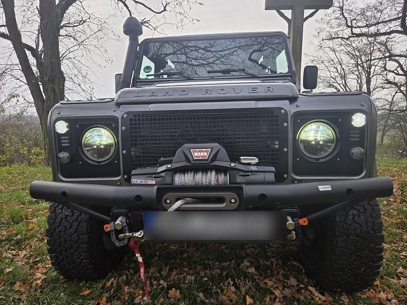 Gebraucht Land Rover Defender 122 PS (89 kW) 2009 Grau SUV