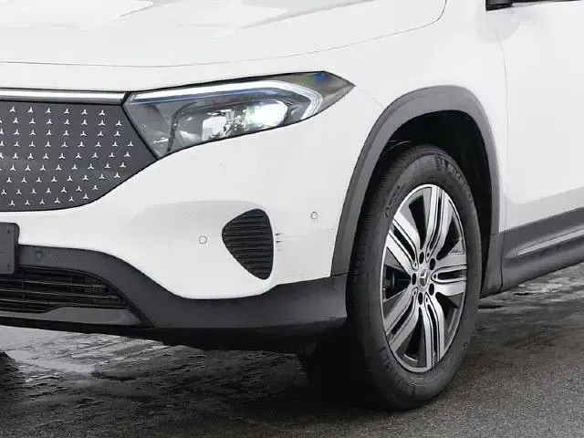 Gebraucht Mercedes EQB250 139 kW (190 PS) 2025 SUV