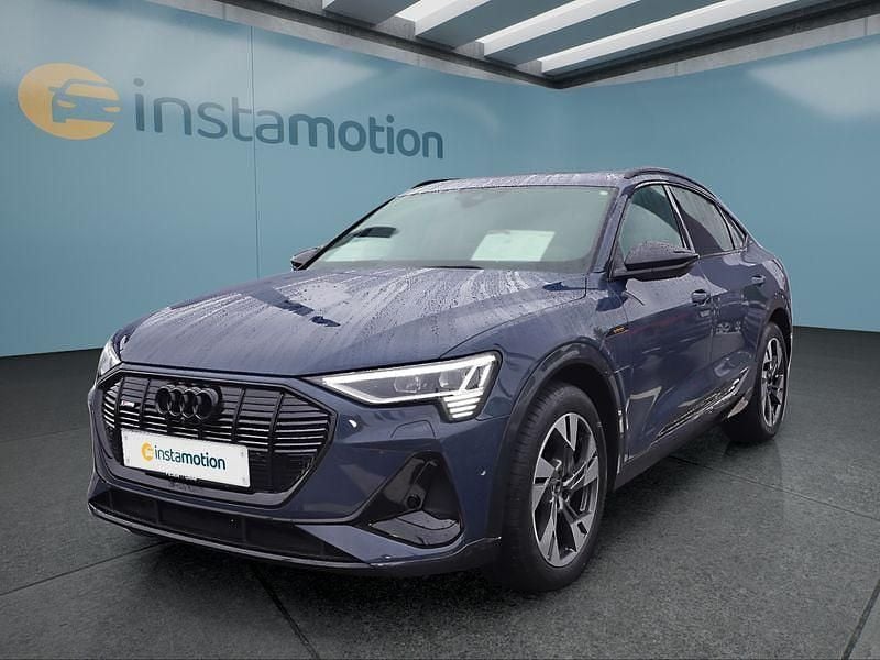 Blau Gebraucht 2022 Audi e-tron Sportback SUV | 44.699 € - Bild 1/4