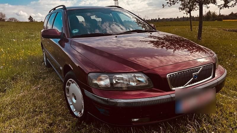 Second-hand Volvo V70 2003 Roșu Break