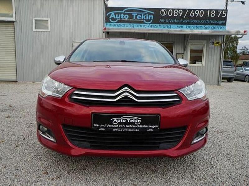 Gebraucht Citroën C4 120 PS (88 kW) 2013 Farbe rot babylone Limousine