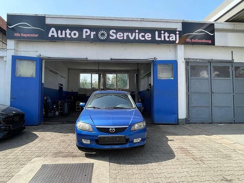 Blau Gebraucht 2002 Mazda 323F Exclusive Limousine | 1.000 € (Guter Preis) - Bild 1/4